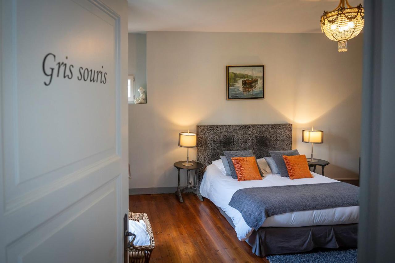 Le Petit Matin Bed & Breakfast บาเยอ ภายนอก รูปภาพ