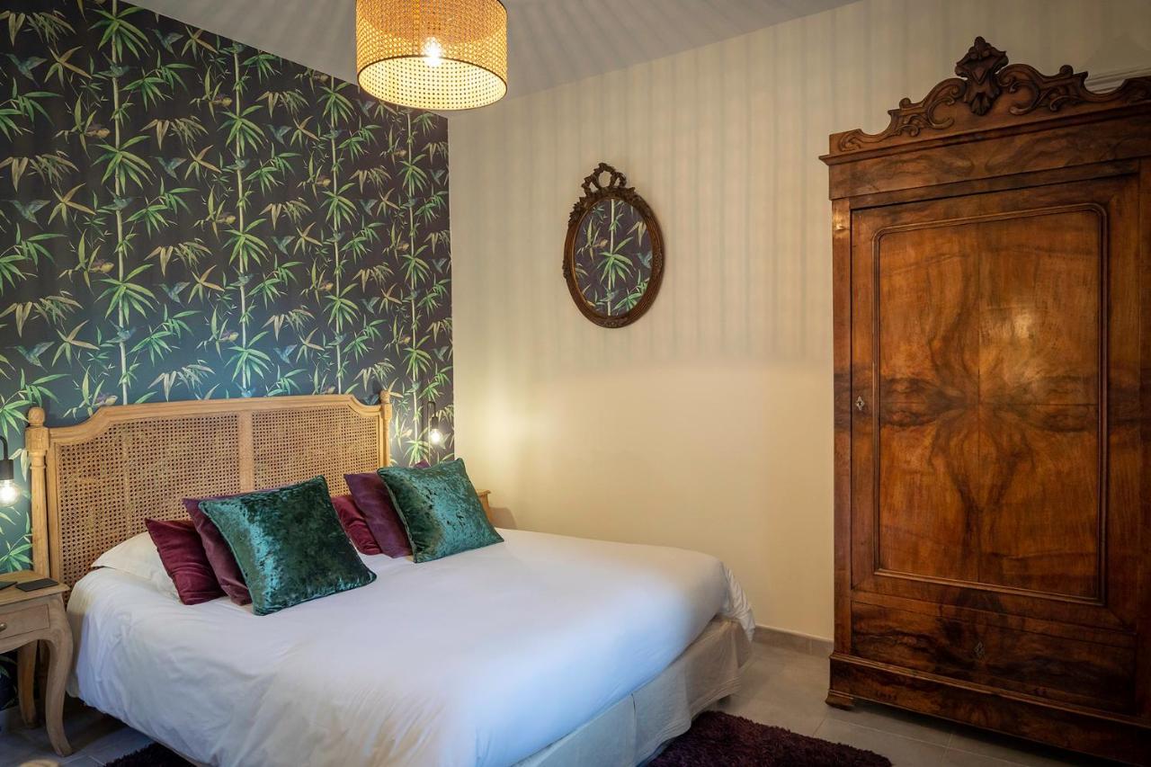 Le Petit Matin Bed & Breakfast บาเยอ ภายนอก รูปภาพ
