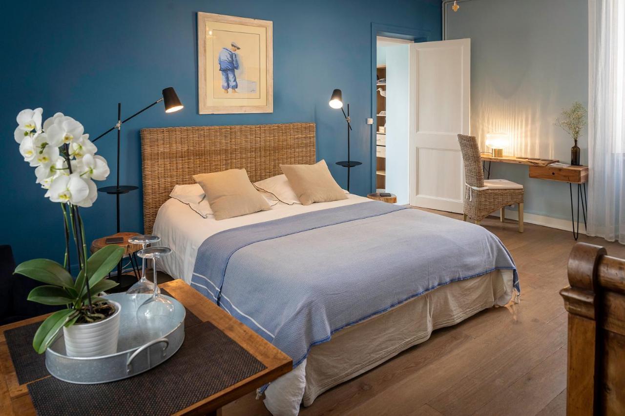 Le Petit Matin Bed & Breakfast บาเยอ ภายนอก รูปภาพ
