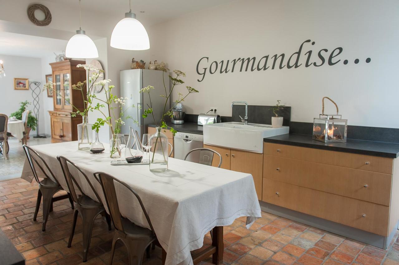 Le Petit Matin Bed & Breakfast บาเยอ ภายนอก รูปภาพ