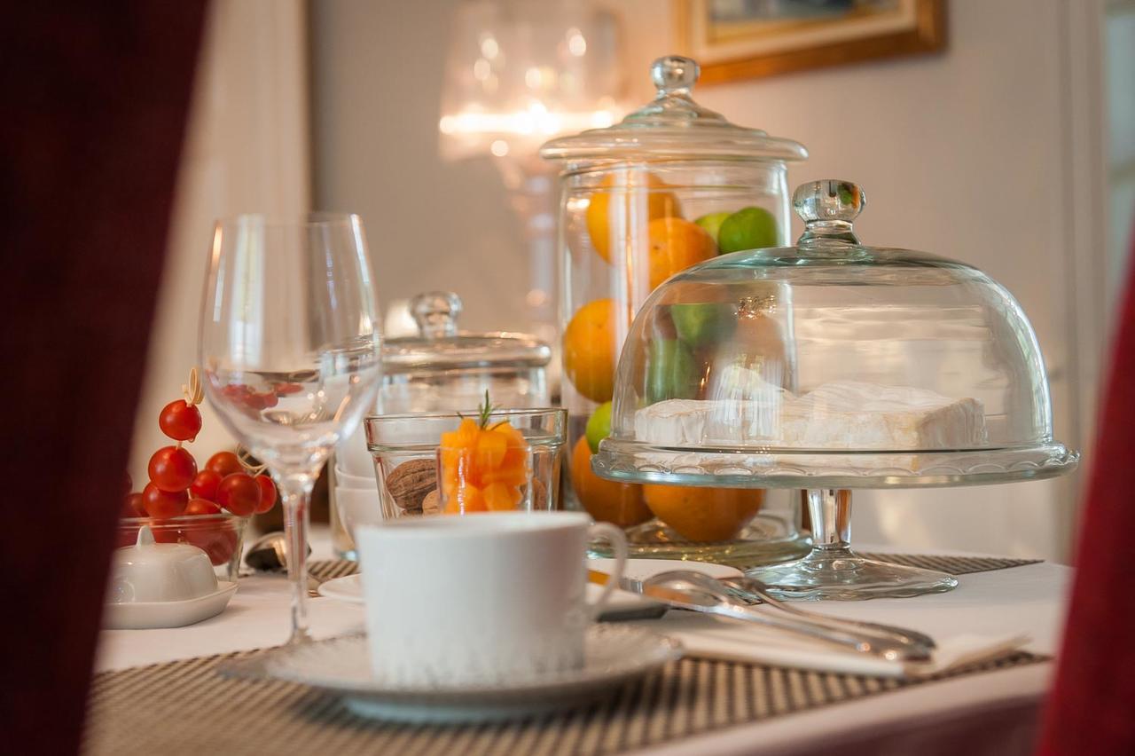 Le Petit Matin Bed & Breakfast บาเยอ ภายนอก รูปภาพ